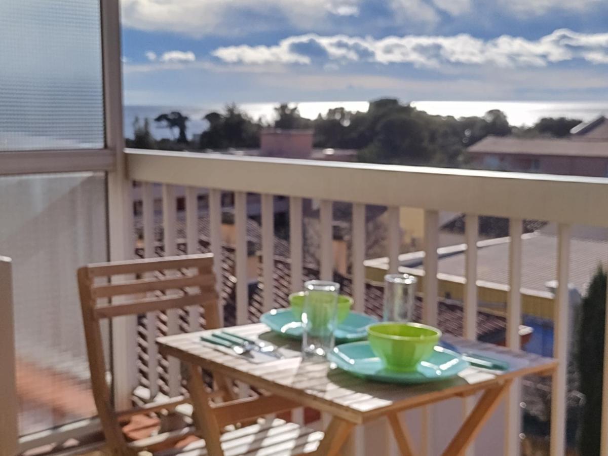 Studio Tout A Pied - Vue Sur Mer Saint Aygulf Exterior foto